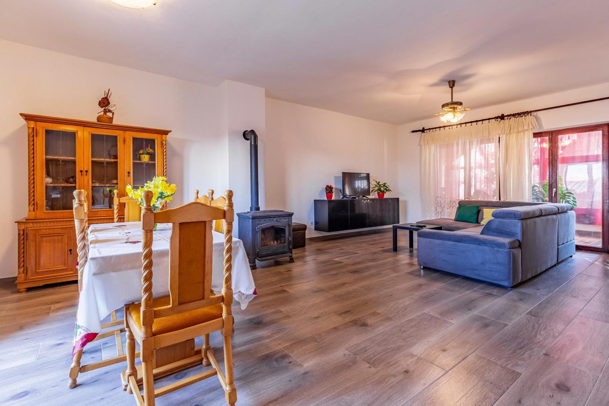 Apartment Ruby Pula Luaran gambar